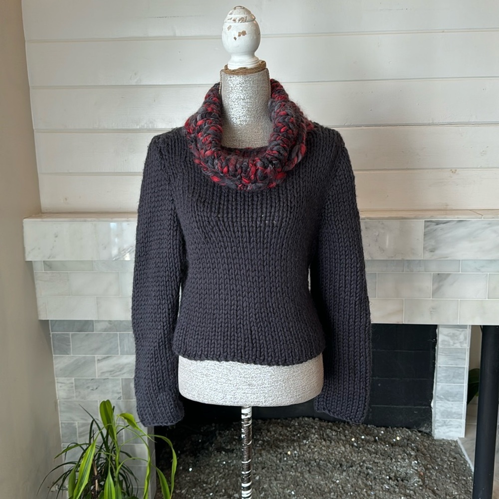 Chunky Handknit Contrasting Cowelneck Dark Gray Boxy Sweater Size Small